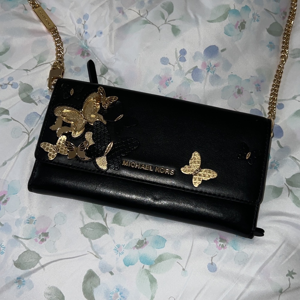 Michael Kors Large Butterfly Embellished Leather Convertible Chain Wallet